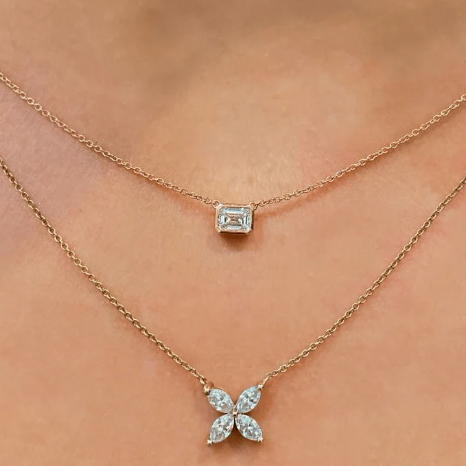 Bezel Set Emerald Diamond Pendant - Image 5