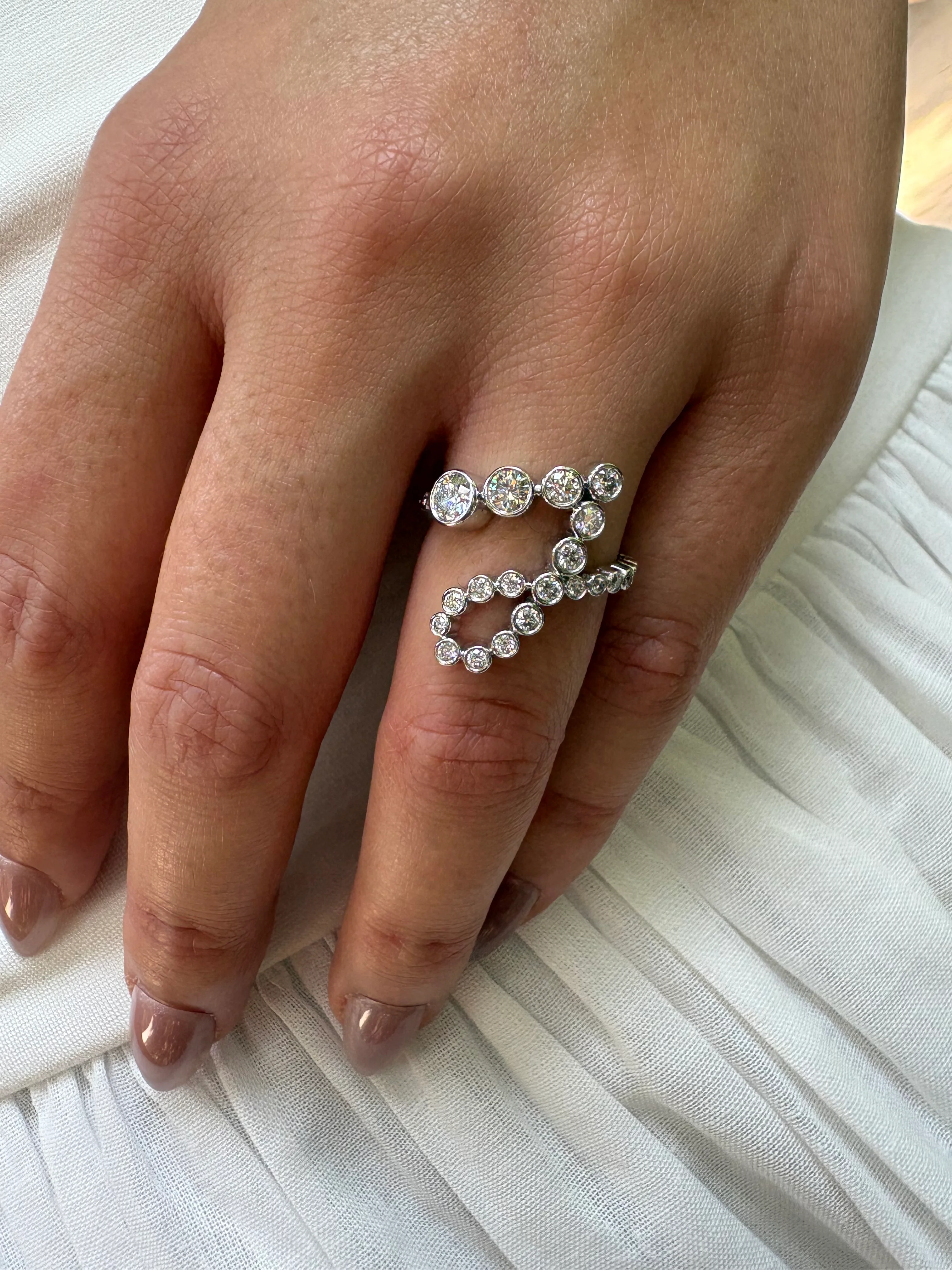 Bubble Lab Grown Diamond Initial Ring - Image 34