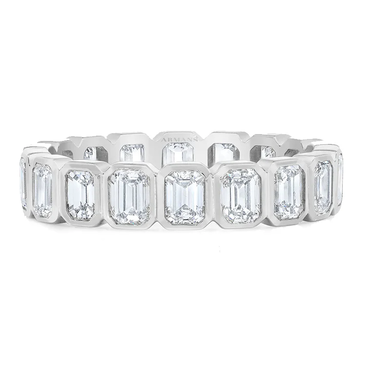 Emerald Bezel Set Wedding Band - Image 2