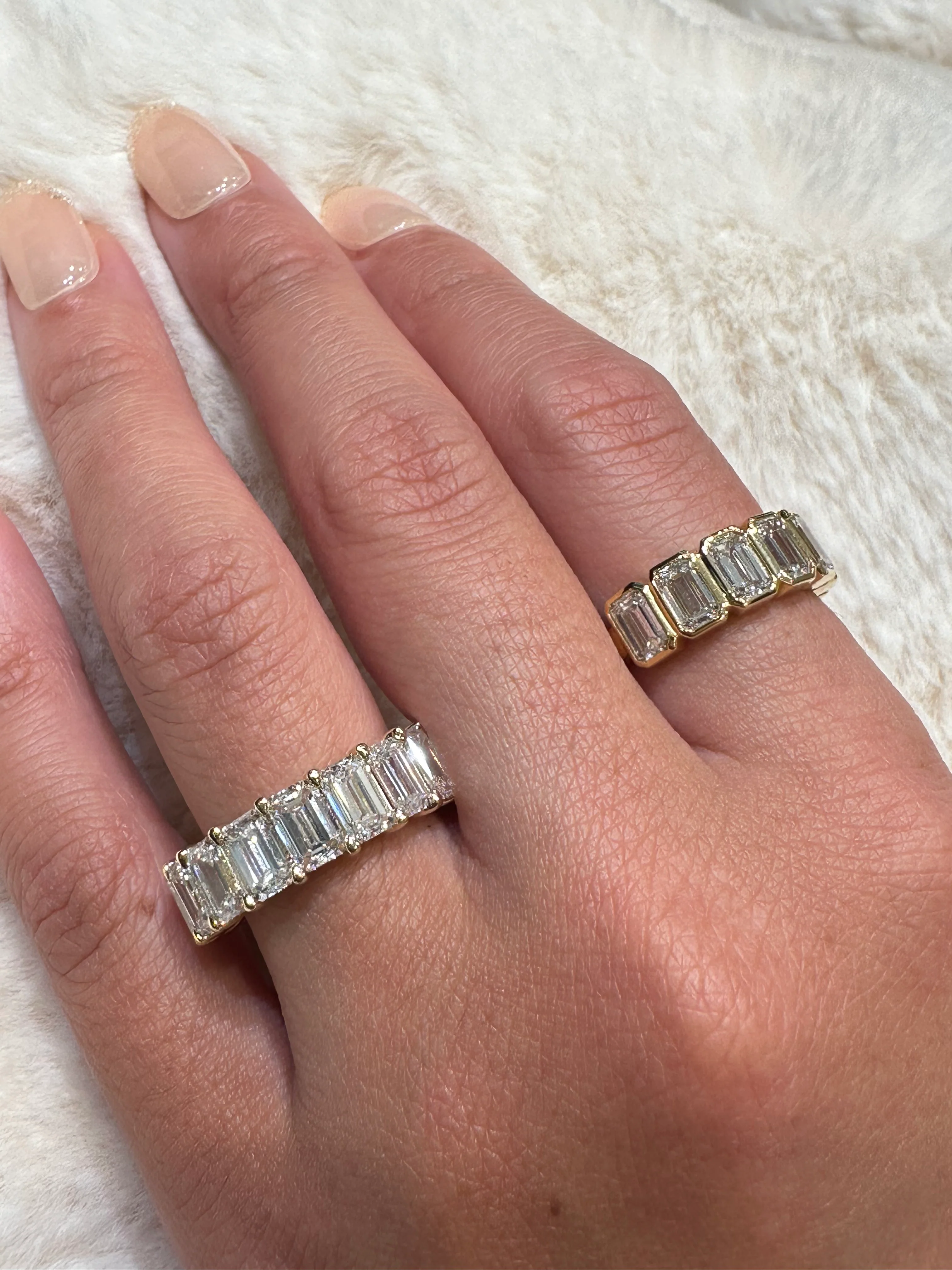 Emerald Wedding Band - Image 3
