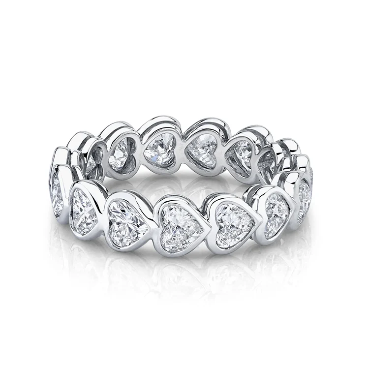 Heart Bezel Lab Grown Diamond Band - Image 3