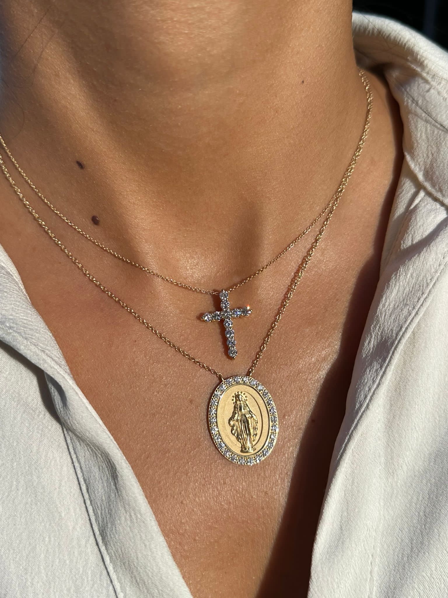 Mumbo Jumbo Diamond Cross Necklace - Image 3