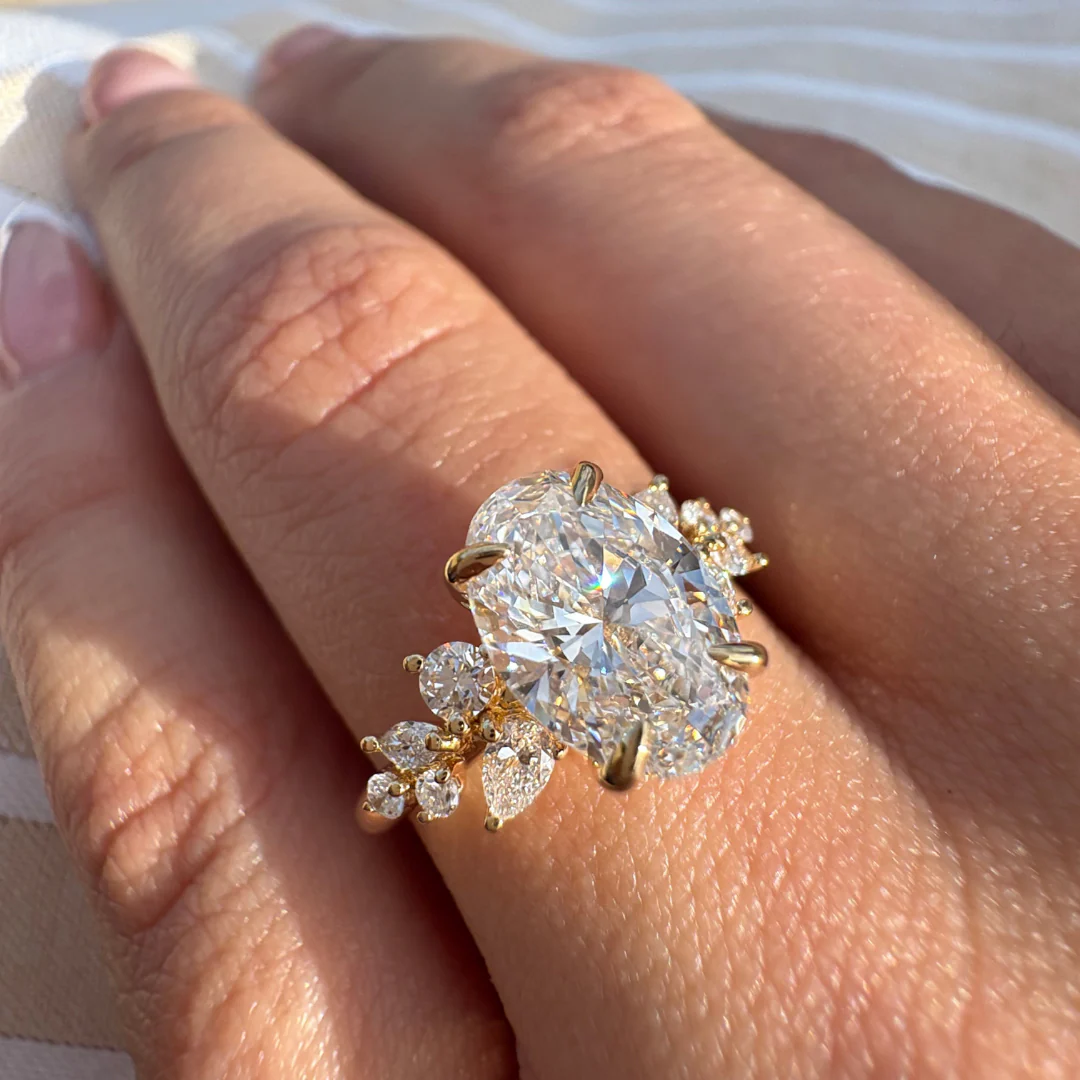 Oval Elora Diamond Cluster Engagement Ring - Image 2