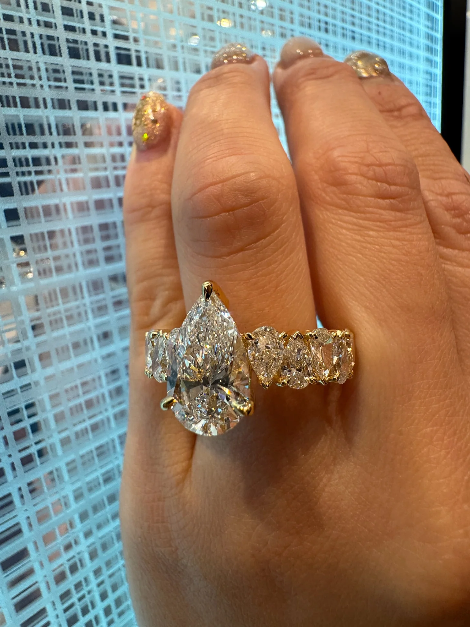 Pearsuasion Diamond Engagement Ring - Image 2