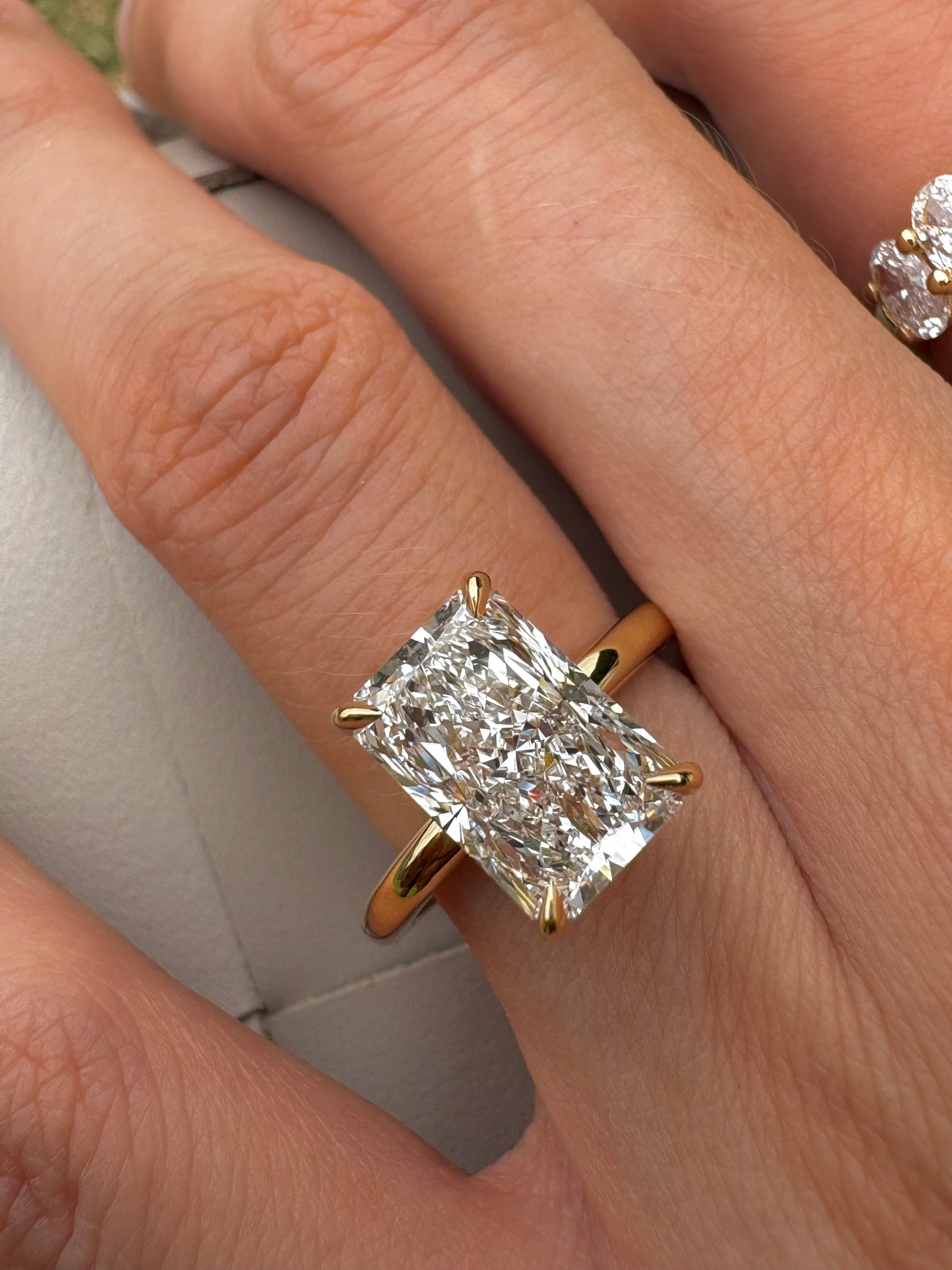 Ravishing Radiant Engagement Ring - Image 8