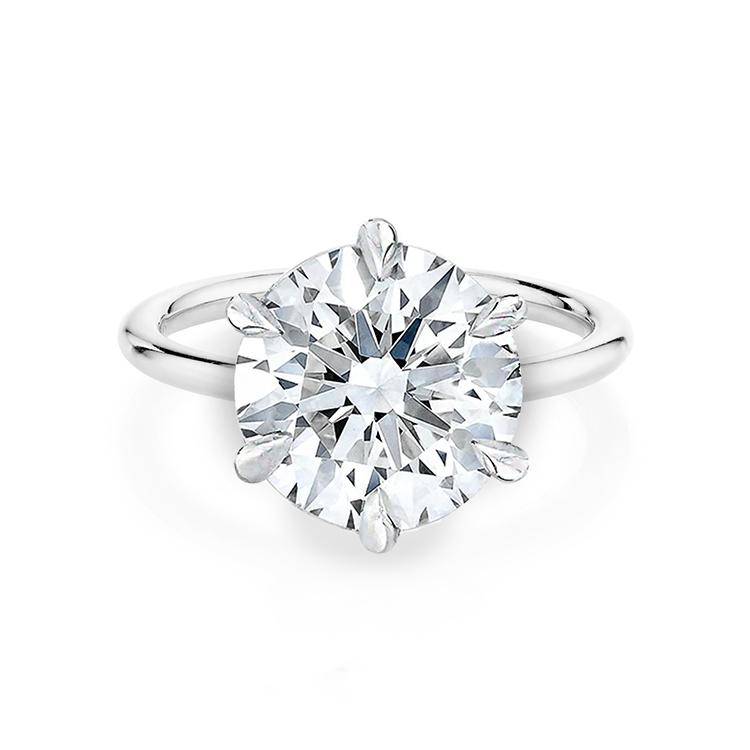 Round Lara Engagement Ring