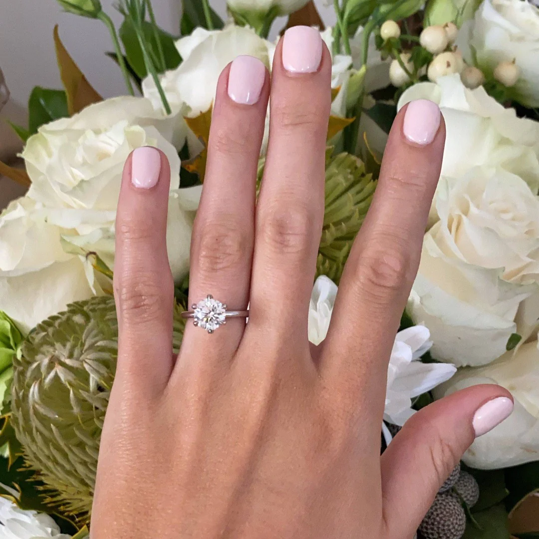 Round Lara Engagement Ring - Image 2